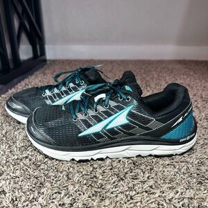 Altra Black and Blue Athletic Shoes